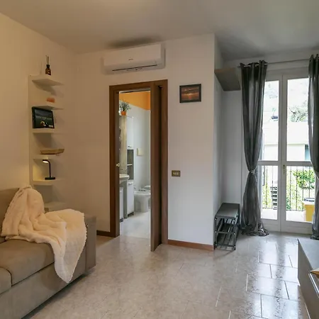 Kg View Apartament Lierna