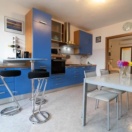Kg View Apartament Lierna